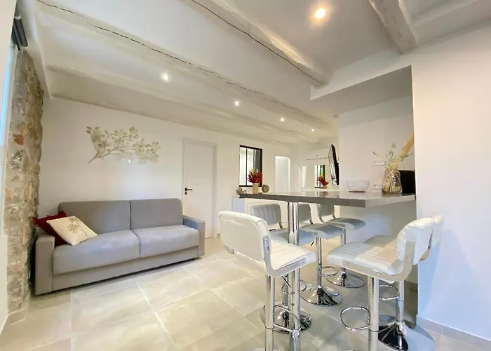 L'esperance By Scls Locations Cannes